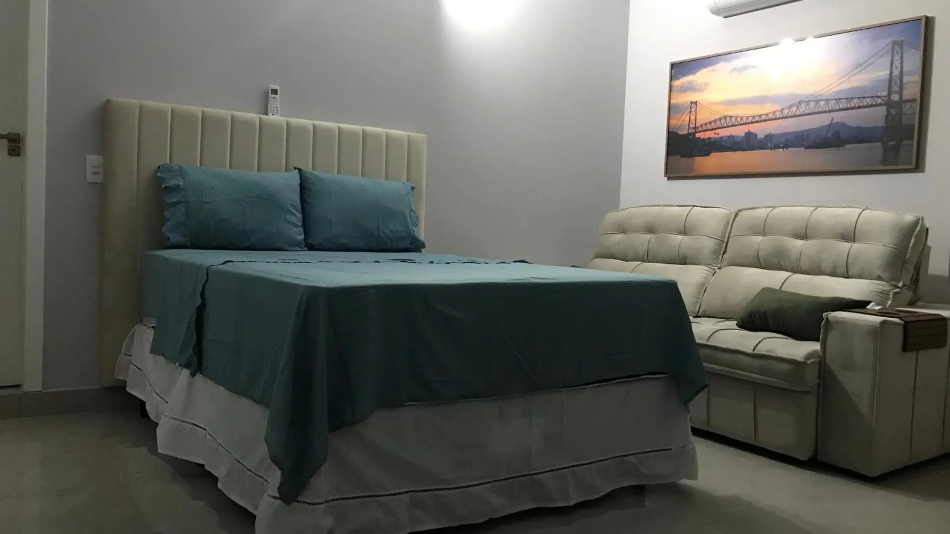Valentina 24 Horas Florianopolis Apartment
